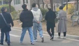 山东吃瓜事件网红是谁,揭秘网红背后的真相