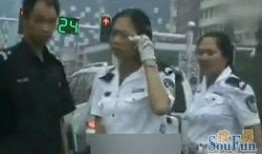 爆料唐山的警察是谁呀视频,唐山警察身份曝光，网友热议